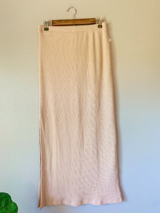 (M) Old Navy Ribbed Maxi Skirt