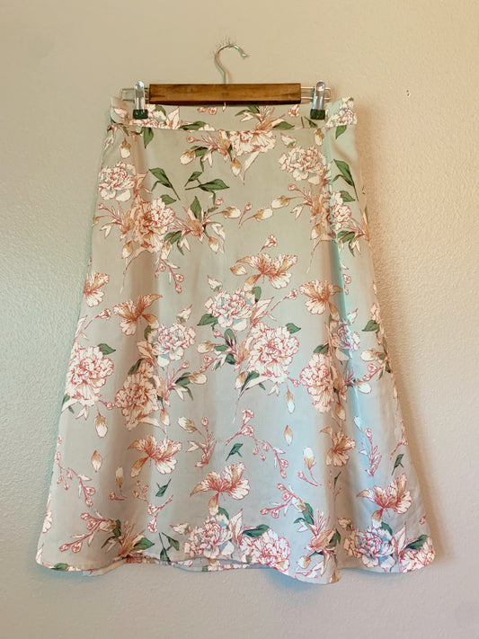 (L) Roolee Floral Skirt