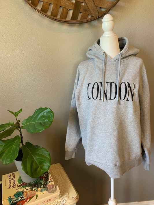 (M) London Embroidered Hoodie