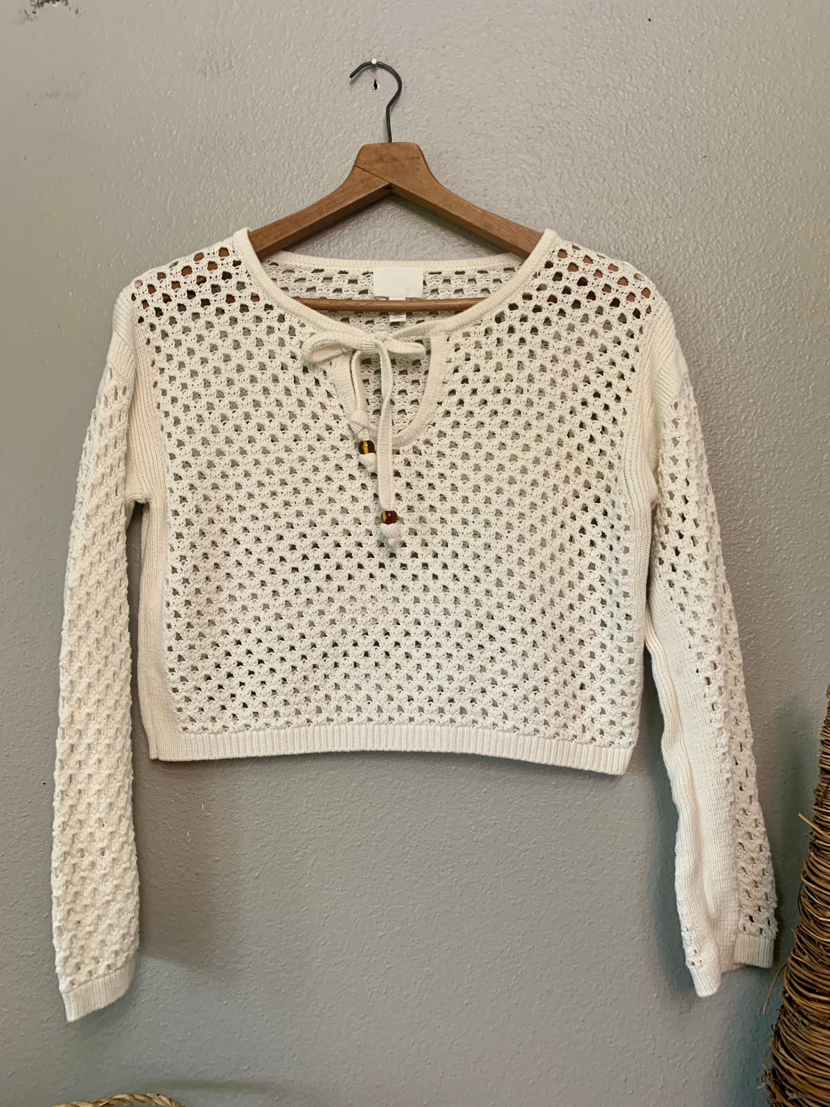 (S) H&M Open Knit Cropped Sweater