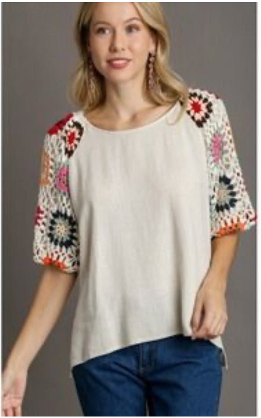 (S) Umgee Floral Crochet Sleeve Blouse